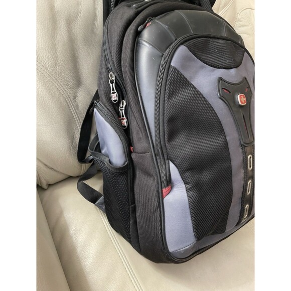 Wenger Swiss Gear Pegasus Laptop Notebook Tablet Backpack Bag Black Grey 17" - Picture 3 of 16
